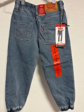 Kids Levi’s jeans